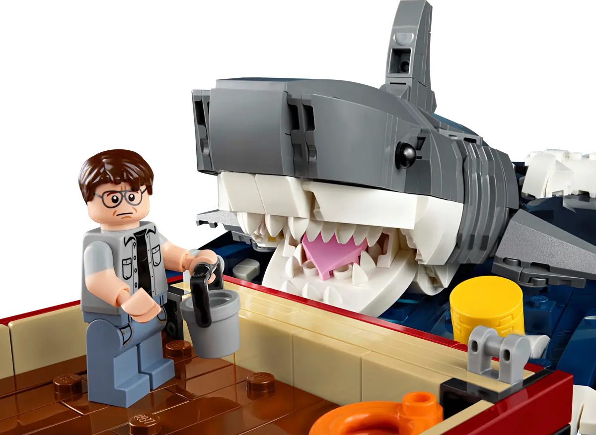 LEGO JAWS SET (21350) BRAND NEW SET - DRAWN FRIDAY 20TH SEPTEMBER - Image 4